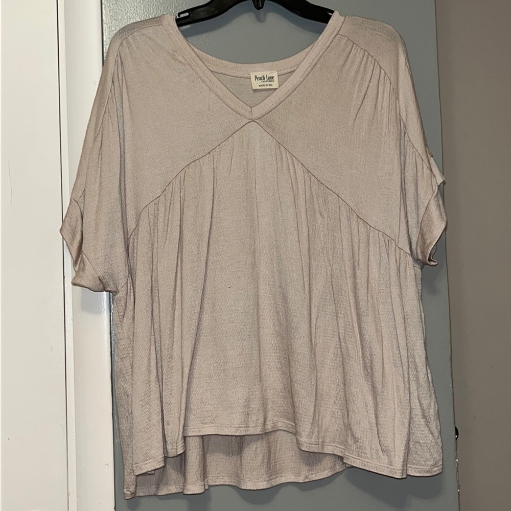 Peach Love, women’s tan flowy top